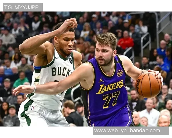 詹姆斯强调团队合作不愿被炒作与东契奇关系胜负荣辱应由全队共同承担